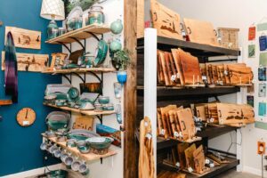 Salvaterra Pottery & Woodworks